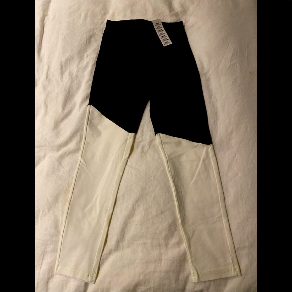NWT Urban outfitters colorblock leggings